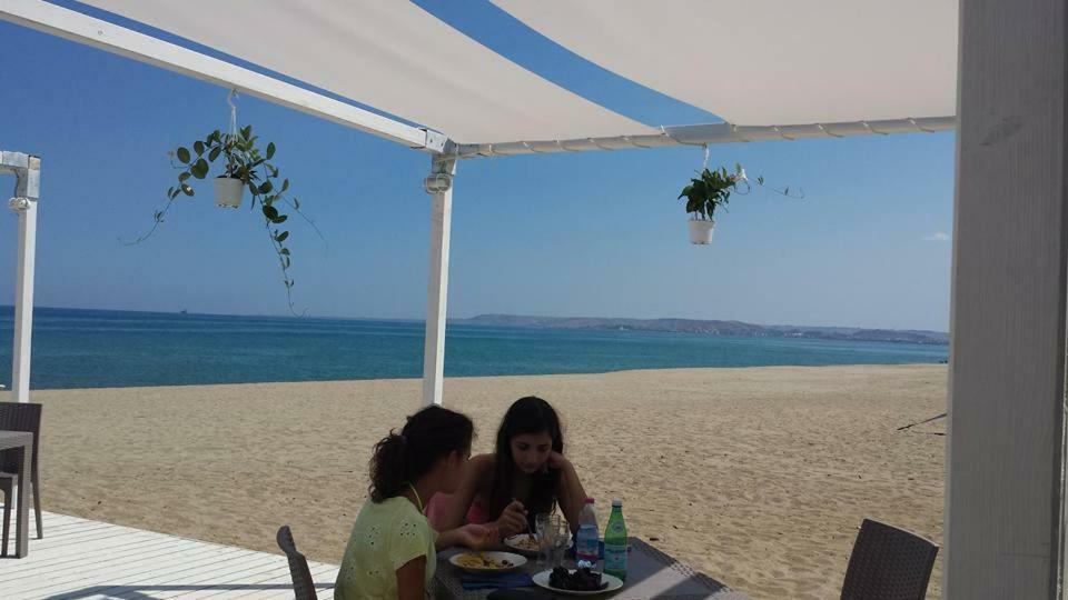 L'Isola Di Gaia Bed and Breakfast Crotone Eksteriør billede